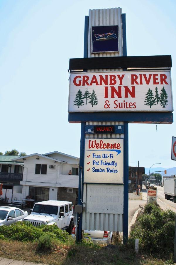 Granby River Inn & Suites غراند فوركس المظهر الخارجي الصورة